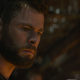Thor no dura mucho tiempo con este aspecto.